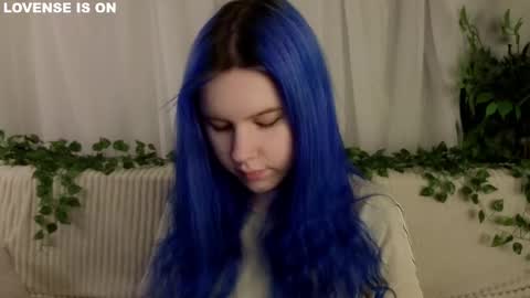 Eliz online show from February 17, 2026, 1:13 am