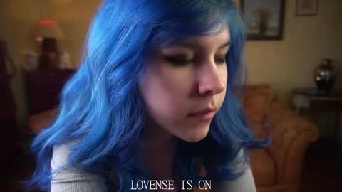 Eliz online show from April 29, 2026, 2:48 am