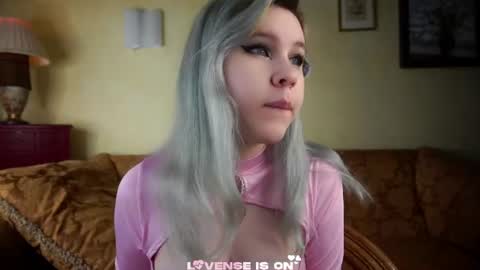 Eliz online show from July 11, 2026, 2:47 am
