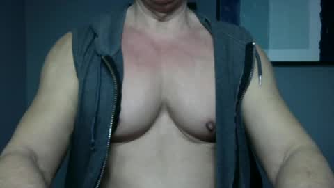 Snapshot of bgdkmuscleguy chatting on January 4, 2025, 4:22 pm BGDKMUSCLEGUY - SELECTED BY CHATURBATE AS A TOP BROADCASTER FOR 2023 online show from January 4, 2025, 4:22 pm