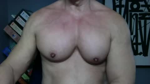 BGDKMUSCLEGUY - SELECTED BY CHATURBATE AS A TOP BROADCASTER FOR 2023 online show from July 29, 2026, 6:28 pm