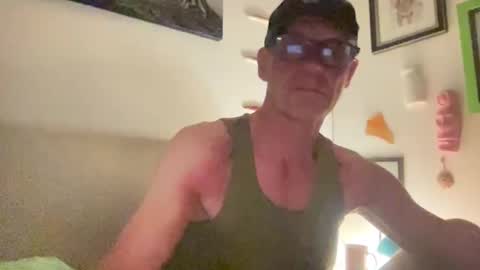 Snapshot of bgrade chatting on February 23, 2025, 8:39 am bgrade online show from February 23, 2025, 8:39 am