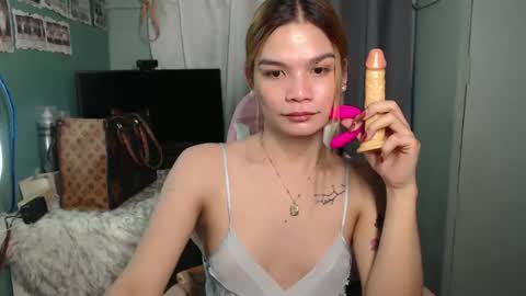 bhee52 online show from March 12, 2025, 3:02 am