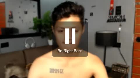 bhillrhey121103 online show from November 18, 2025, 9:58 am