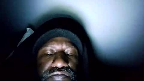 bi582945 online show from November 28, 2025, 12:24 am