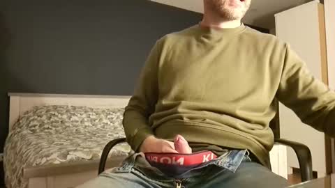 Snapshot of bi_french69 chatting on January 20, 2025, 7:46 pm My name is David and if you like public exhibitions you wont be disappointed with me LoL - My favorite vibes is 44 online show from January 20, 2025, 7:46 pm