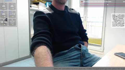 Snapshot of bi_french69 chatting on February 5, 2025, 4:25 pm My name is David and if you like public exhibitions you wont be disappointed with me LoL - My favorite vibes is 44 online show from February 5, 2025, 4:25 pm