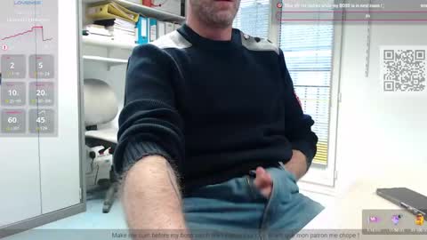 Snapshot of bi_french69 chatting on February 6, 2025, 4:36 pm My name is David and if you like public exhibitions you wont be disappointed with me LoL - My favorite vibes is 44 online show from February 6, 2025, 4:36 pm