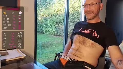 Snapshot of bi_french69 chatting on October 21, 2025, 7:09 am My name is David and if you like public exhibitions you wont be disappointed with me LoL - My favorite vibes is 44 online show from October 21, 2025, 7:09 am