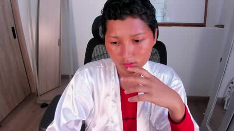 Snapshot of bianca_and_maxwell chatting on June 5, 2026, 1:28 pm bianca and maxwell online show from June 5, 2026, 1:28 pm