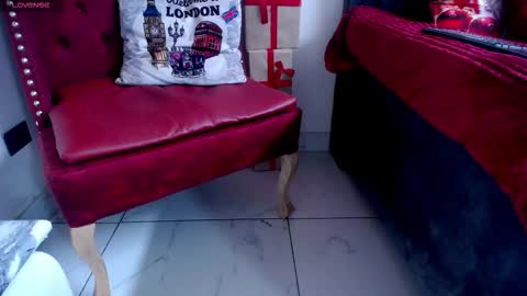 Bianca Antonelli online show from December 20, 2025, 1:18 pm