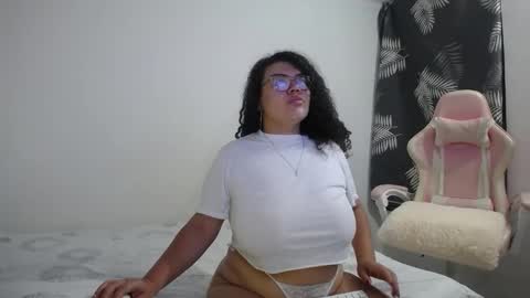 Snapshot of bianca_boobs chatting on September 25, 2025, 9:24 am Bianca Tuesday to Sunday from 2am to 6am UTC-5 online show from September 25, 2025, 9:24 am