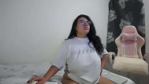 Snapshot of bianca_boobs chatting on October 1, 2025, 9:15 am Bianca Tuesday to Sunday from 2am to 6am UTC-5 online show from October 1, 2025, 9:15 am