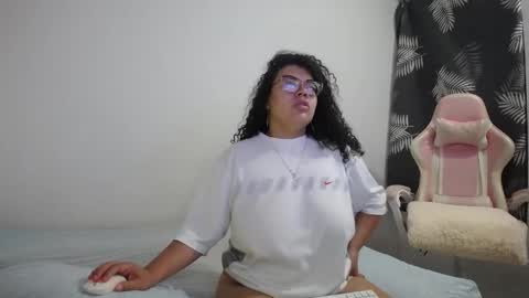 Snapshot of bianca_boobs chatting on October 15, 2025, 9:20 am Bianca Tuesday to Sunday from 2am to 6am UTC-5 online show from October 15, 2025, 9:20 am