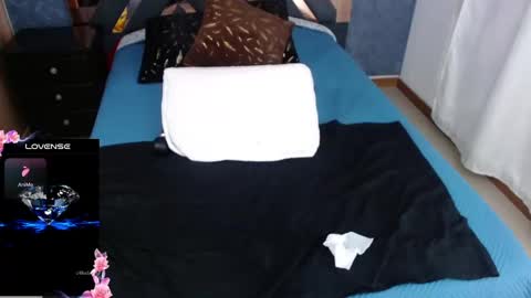 B I A N C A online show from January 25, 2025, 2:04 am