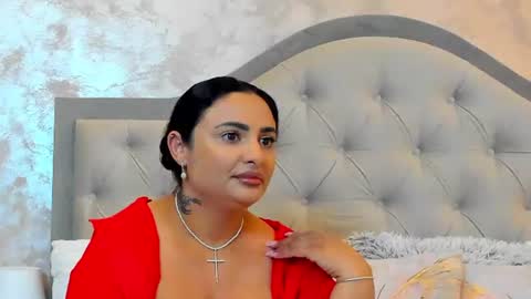 Snapshot of bianca_vale chatting on July 5, 2026, 5:47 am Bianca Vale online show from July 5, 2026, 5:47 am