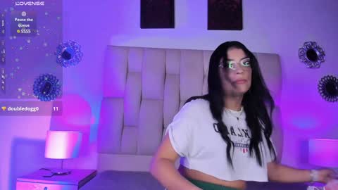 Snapshot of bianca_zaens1 chatting on December 26, 2024, 11:54 am B I A N C A online show from December 26, 2024, 11:54 am