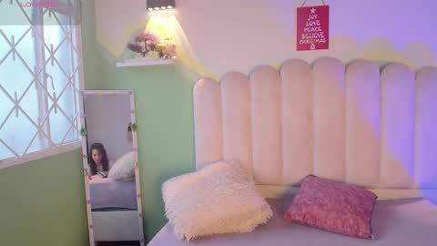 Bianca online show from December 5, 2025, 11:41 am