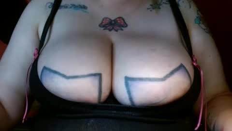 Snapshot of bianka_star_ chatting on December 28, 2024, 10:44 pm bianca online show from December 28, 2024, 10:44 pm