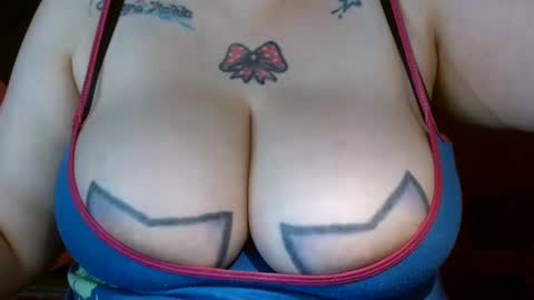 Snapshot of bianka_star_ chatting on January 4, 2025, 1:42 pm bianca online show from January 4, 2025, 1:42 pm