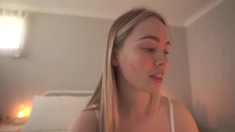 Snapshot of bibi_it_is chatting on November 9, 2025, 2:21 am Bibi online show from November 9, 2025, 2:21 am