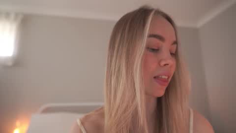 Snapshot of bibi_it_is chatting on November 19, 2025, 2:33 am Bibi online show from November 19, 2025, 2:33 am