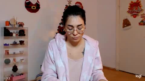 Snapshot of bibitina chatting on December 15, 2025, 5:06 pm innasugarwild online show from December 15, 2025, 5:06 pm