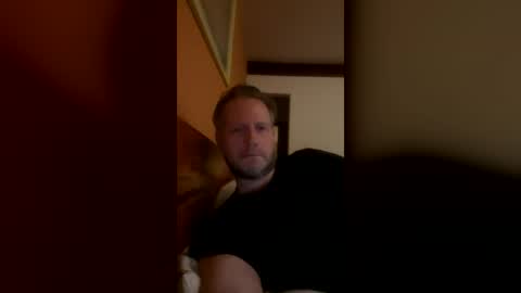 Snapshot of bibottom4uu chatting on June 26, 2026, 8:19 am bibottom4uu online show from June 26, 2026, 8:19 am