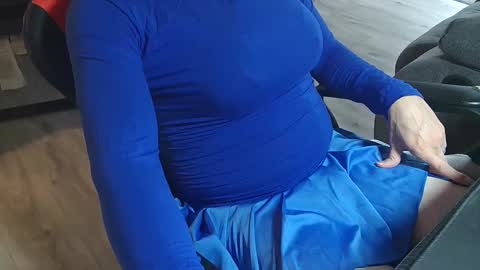 BiCDRachel online show from September 12, 2025, 12:05 pm