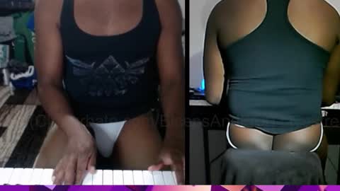 BicepsandFrot online show from November 2, 2025, 7:00 am