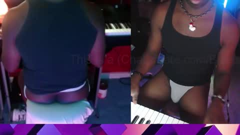 BicepsandFrot online show from January 6, 2026, 12:36 am