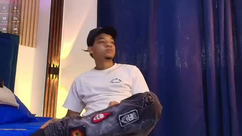 Snapshot of bick_jhonn chatting on June 6, 2026, 7:51 pm Bick Khonn online show from June 6, 2026, 7:51 pm