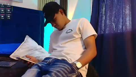 Snapshot of bick_jhonn chatting on June 8, 2026, 7:25 pm Bick Khonn online show from June 8, 2026, 7:25 pm