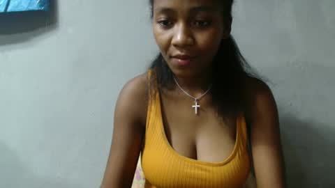 bienvenue987832 online show from May 1, 2026, 1:26 pm