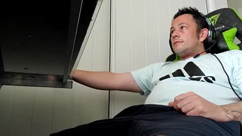 big_balls_big_load online show from January 5, 2025, 9:57 pm