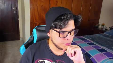 Snapshot of big_cockjughead chatting on November 14, 2025, 12:42 am Logan Sprouse online show from November 14, 2025, 12:42 am