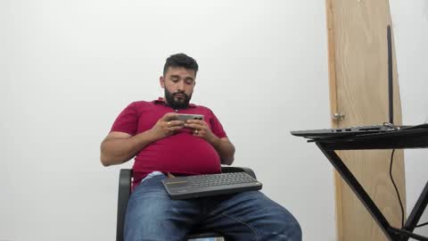 Tommy online show from November 2, 2025, 5:37 pm