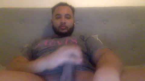 big_daddy333 online show from January 12, 2025, 12:28 am