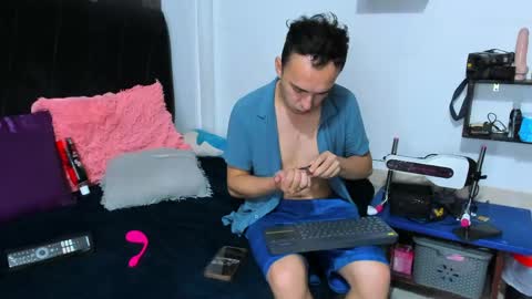 Snapshot of big_dicktop23 chatting on May 17, 2026, 6:26 pm john and cris online show from May 17, 2026, 6:26 pm