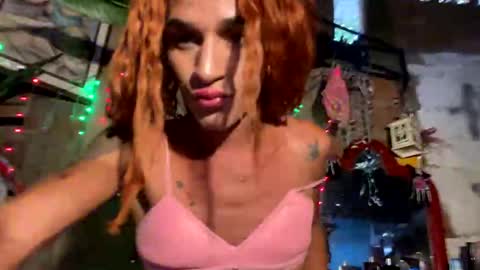 Snapshot of big_latin666 chatting on November 7, 2025, 3:01 pm Stiven Leon online show from November 7, 2025, 3:01 pm