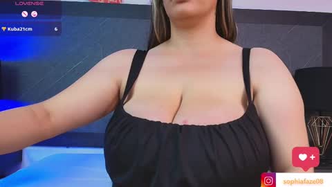 Tell me Sophia  online show from March 3, 2025, 8:11 pm