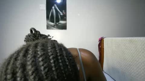 Snapshot of bigass001_ chatting on November 14, 2025, 8:29 pm bigass001_ online show from November 14, 2025, 8:29 pm