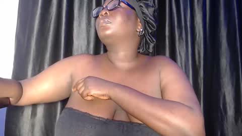 bella online show from September 21, 2025, 8:43 pm