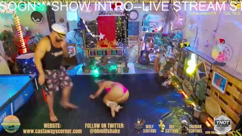 Snapshot of bigbananamilfshake chatting on March 9, 2025, 4:49 am Mya and Angelo online show from March 9, 2025, 4:49 am