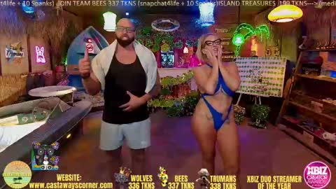 Snapshot of bigbananamilfshake chatting on March 11, 2025, 6:43 am Mya and Angelo online show from March 11, 2025, 6:43 am