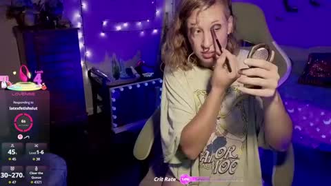 Snapshot of bigbearandbunny chatting on October 8, 2025, 12:19 am bigbearandbunny online show from October 8, 2025, 12:19 am