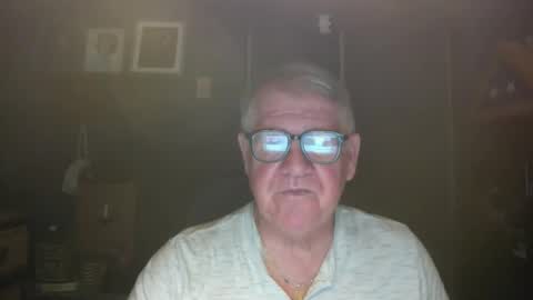 Snapshot of bigbeerdrinker1 chatting on March 29, 2026, 5:07 am bigbeerdrinker online show from March 29, 2026, 5:07 am