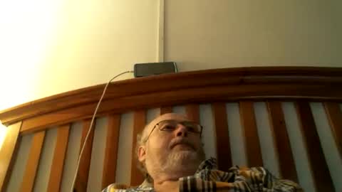 Snapshot of bigbenidick1 chatting on December 20, 2024, 4:53 am BB online show from December 20, 2024, 4:53 am
