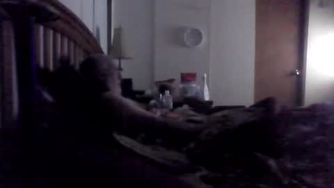 Snapshot of bigbenidick1 chatting on November 11, 2025, 4:01 am BB online show from November 11, 2025, 4:01 am