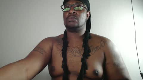 bigblack004 online show from September 26, 2025, 4:27 am